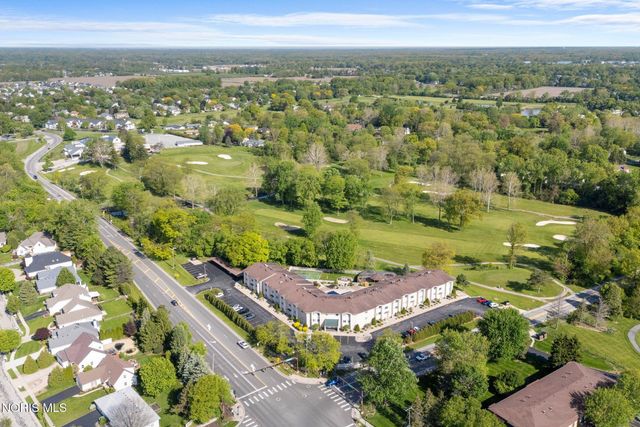 6640 Salisbury Road, C110, Maumee, OH 43537
