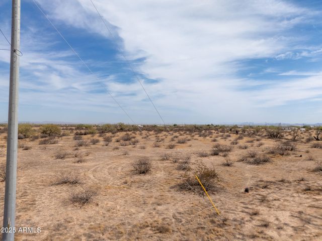 24 W superior Road 24, Maricopa, AZ 85139