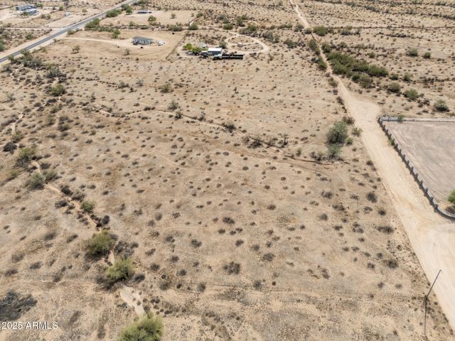 24 W superior Road 24, Maricopa, AZ 85139