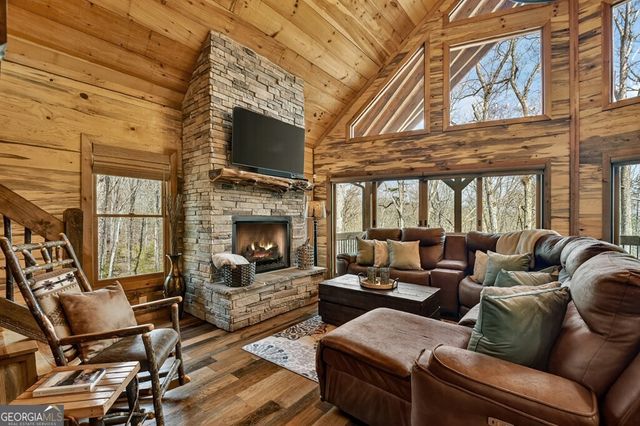 1601 Shady Falls Road, Blue Ridge, GA 30513