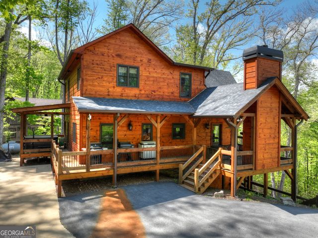 1601 Shady Falls Road, Blue Ridge, GA 30513