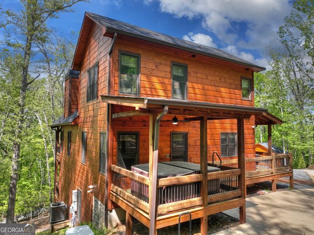 1601 Shady Falls Road, Blue Ridge, GA 30513