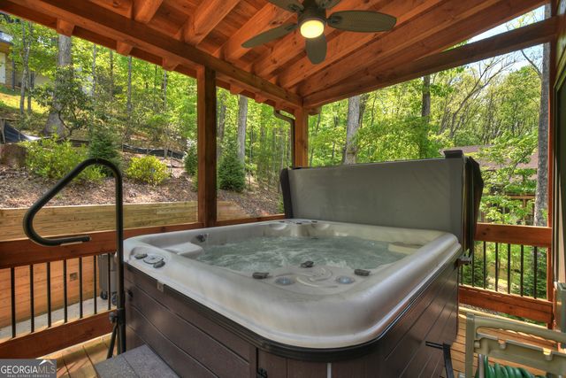 1601 Shady Falls Road, Blue Ridge, GA 30513