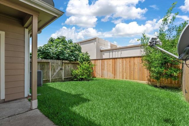 2742 Windy Thicket Lane, Houston, TX 77082