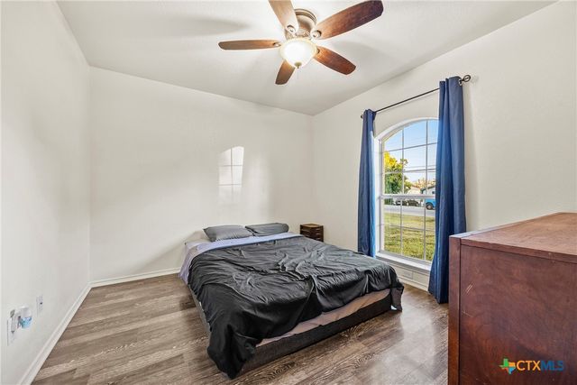 1227 E Avenue H, Nolanville, TX 76559