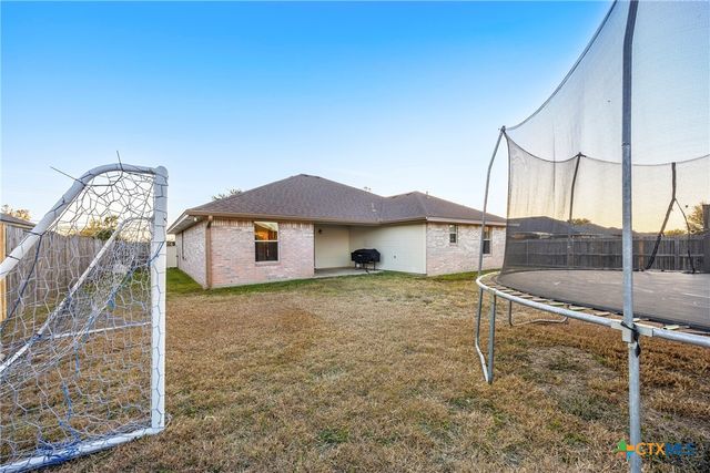 1227 E Avenue H, Nolanville, TX 76559