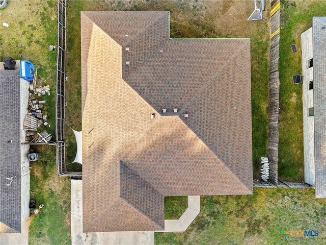 1227 E Avenue H, Nolanville, TX 76559