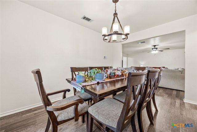 1227 E Avenue H, Nolanville, TX 76559