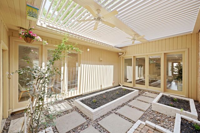 9334 Briar Forest Drive, Houston, TX 77063