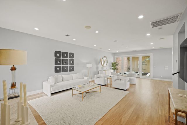 9334 Briar Forest Drive, Houston, TX 77063