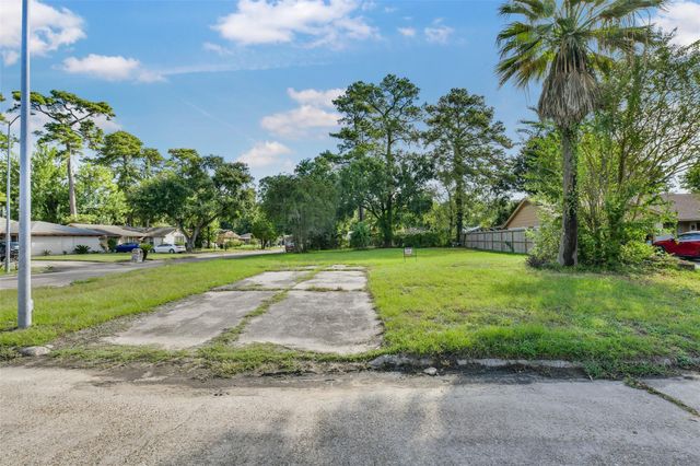 10814 Ribstone Circle, Houston, TX 77016