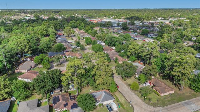 10814 Ribstone Circle, Houston, TX 77016