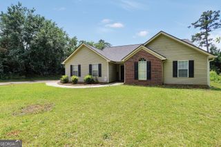 321 Harris Avenue, Locust Grove, GA 30248