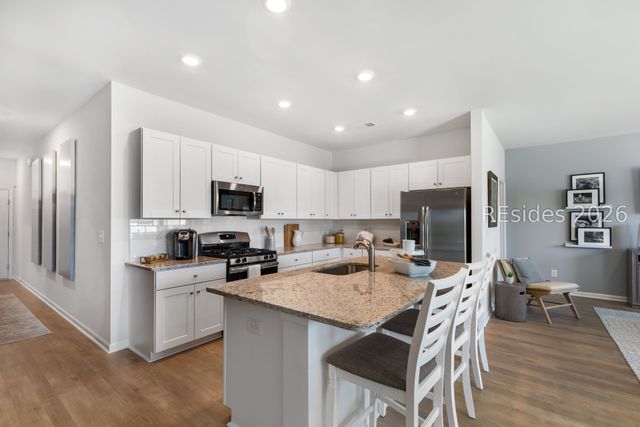 934 Sweetbay Dr, Hardeeville, SC 29927