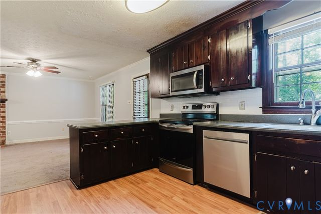 4736 Belfield Ct, North Chesterfield, VA 23237