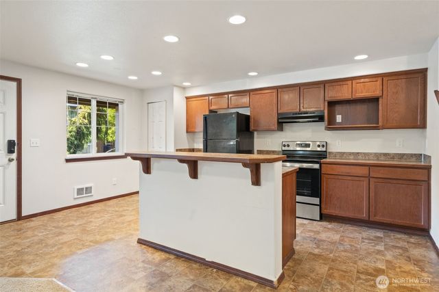 4740 147th Place NE, Marysville, WA 98271