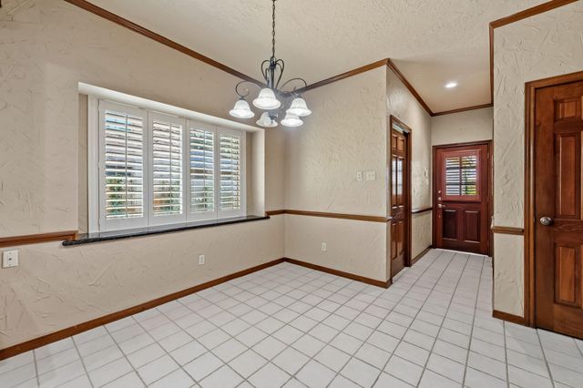 1723 Hidden Villas Drive, Kingwood, TX 77339