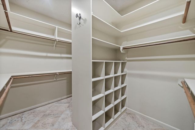 1723 Hidden Villas Drive, Kingwood, TX 77339