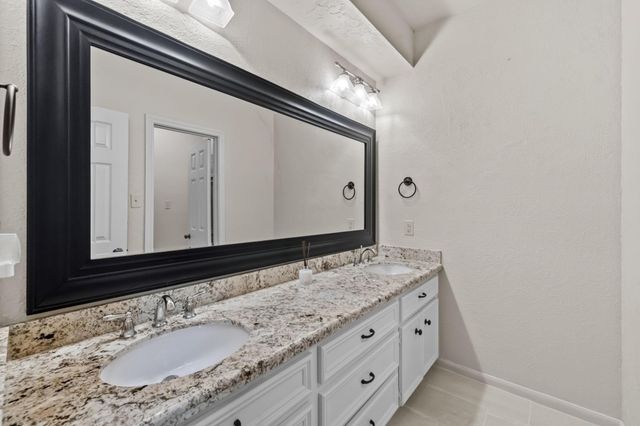 1723 Hidden Villas Drive, Kingwood, TX 77339