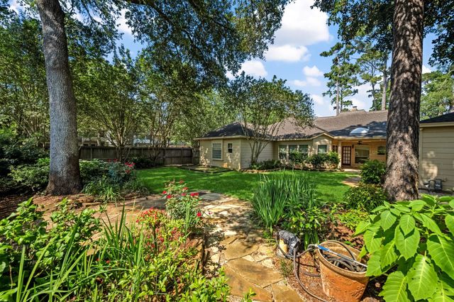 1723 Hidden Villas Drive, Kingwood, TX 77339