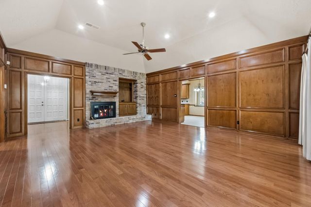 1723 Hidden Villas Drive, Kingwood, TX 77339