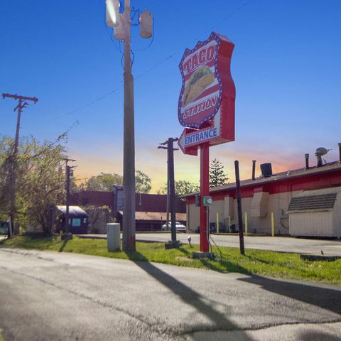 3634 Central Avenue, Lake Station, IN 46405