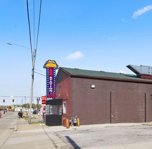 3634 Central Avenue, Lake Station, IN 46405