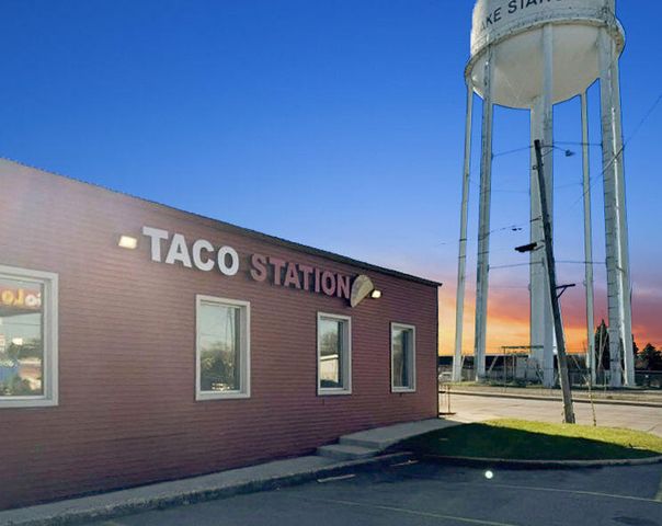 3634 Central Avenue, Lake Station, IN 46405