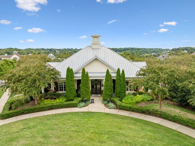 9120 Sawtooth Ln, College Grove, TN 37046