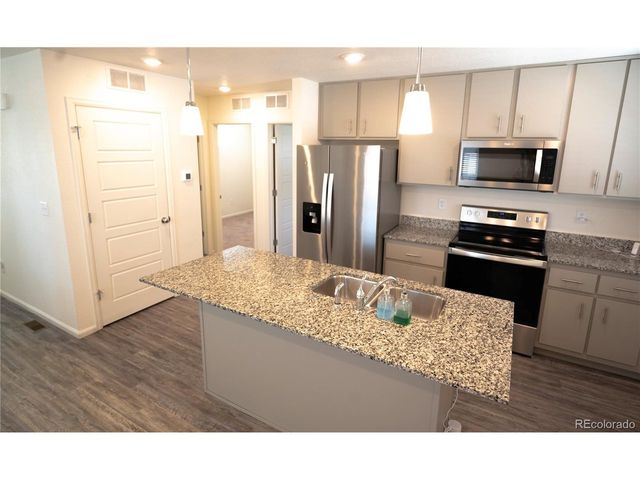 18181 E 51st Ave, Denver, CO 80249