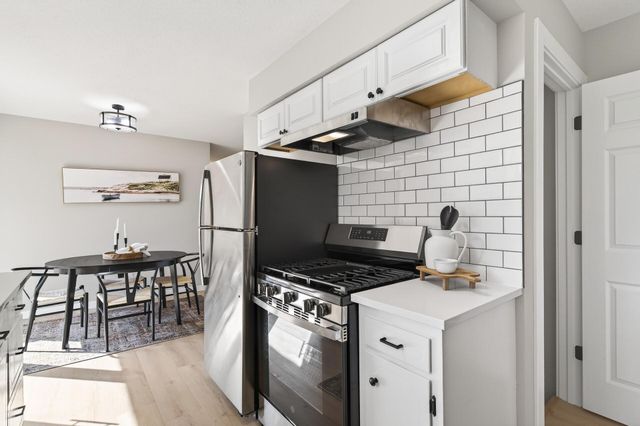 20851 Aster Drive NW, Cedar, MN 55011