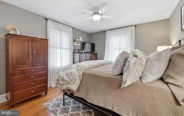 148 SYCAMORE RD, Havertown, PA 19083