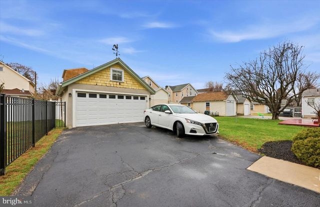 148 SYCAMORE RD, Havertown, PA 19083