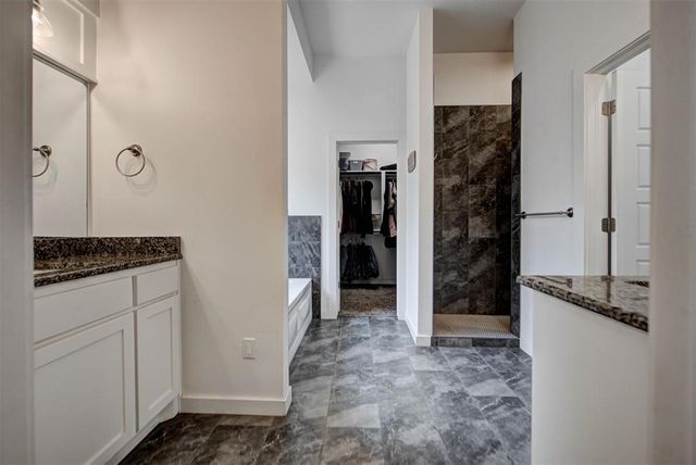 9324 SW 40th Street, Oklahoma City, OK 73179
