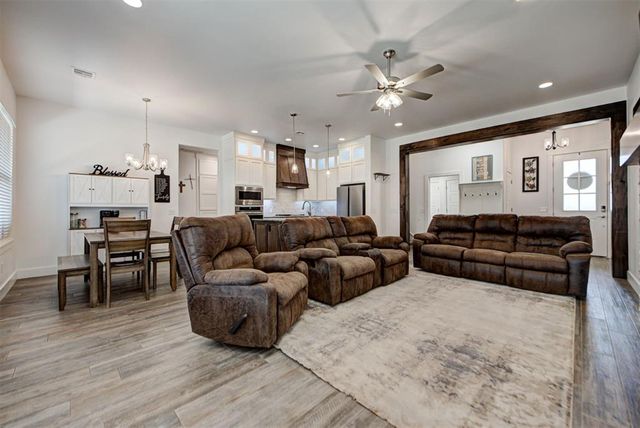 9324 SW 40th Street, Oklahoma City, OK 73179