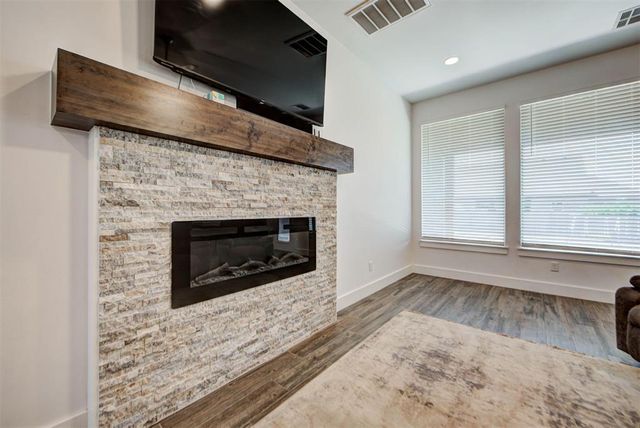 9324 SW 40th Street, Oklahoma City, OK 73179