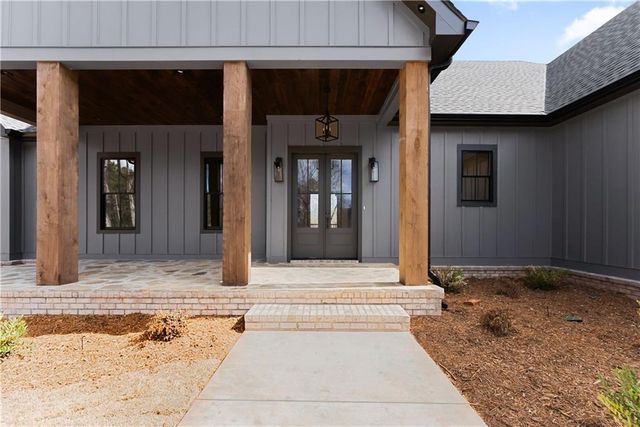 3255 Tanners Mill Road, Gainesville, GA 30507