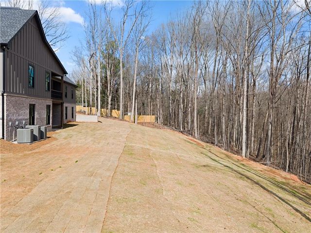 3255 Tanners Mill Road, Gainesville, GA 30507