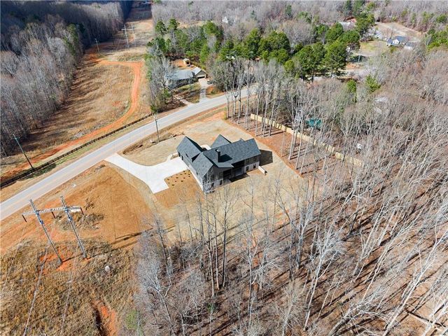 3255 Tanners Mill Road, Gainesville, GA 30507