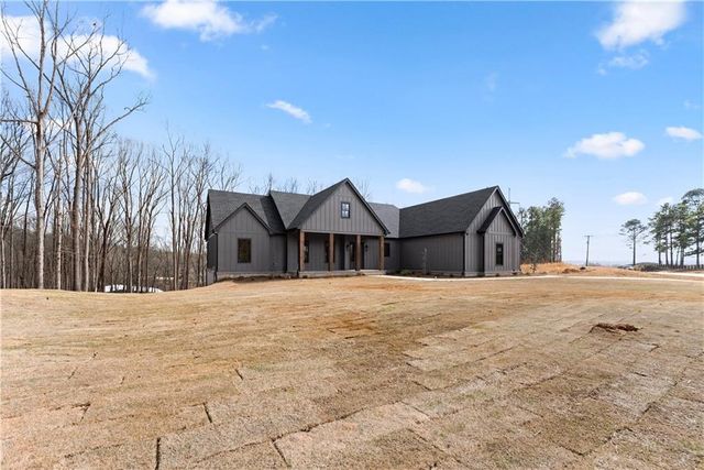 3255 Tanners Mill Road, Gainesville, GA 30507