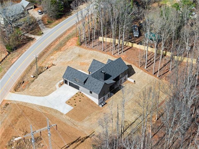 3255 Tanners Mill Road, Gainesville, GA 30507