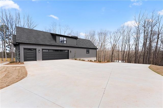 3255 Tanners Mill Road, Gainesville, GA 30507