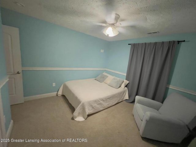 10670 Corkery Lane, Grand Ledge, MI 48837