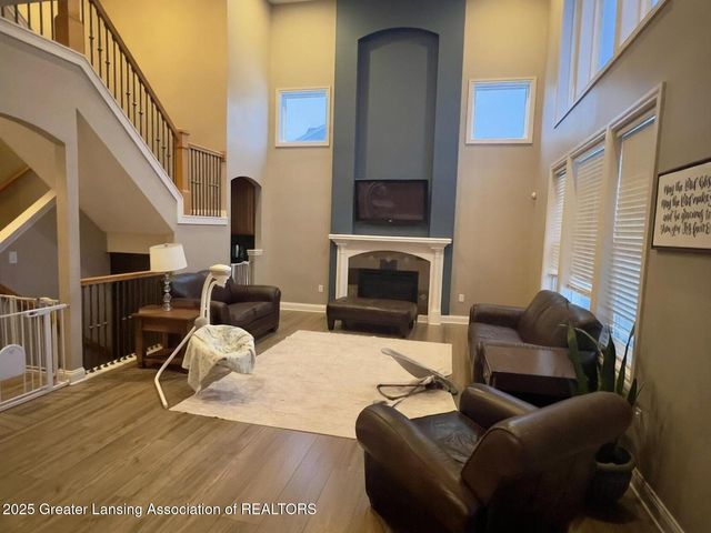 10670 Corkery Lane, Grand Ledge, MI 48837