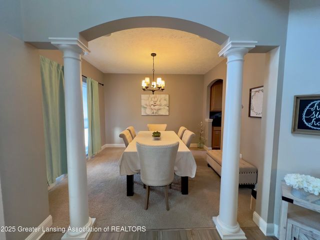 10670 Corkery Lane, Grand Ledge, MI 48837