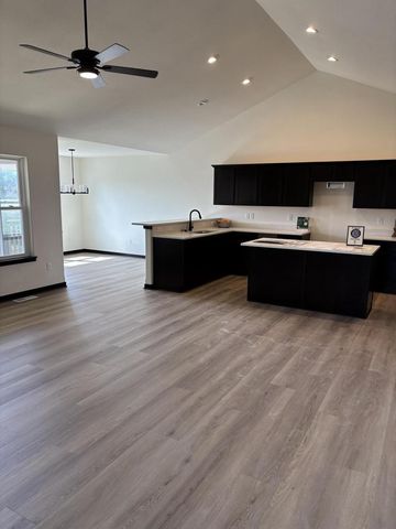 121 Resort DRIVE, Johnson Creek, WI 53038