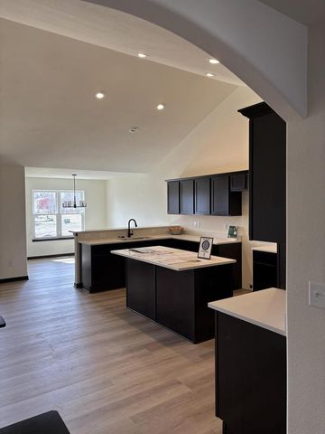 121 Resort DRIVE, Johnson Creek, WI 53038