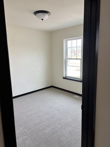 121 Resort DRIVE, Johnson Creek, WI 53038