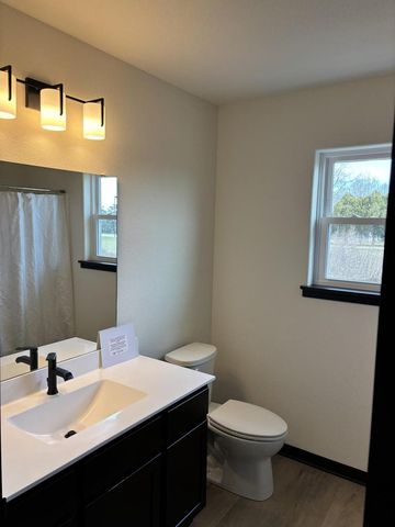 121 Resort DRIVE, Johnson Creek, WI 53038