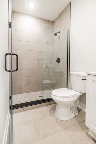 6220 S King Drive, Chicago, IL 60637